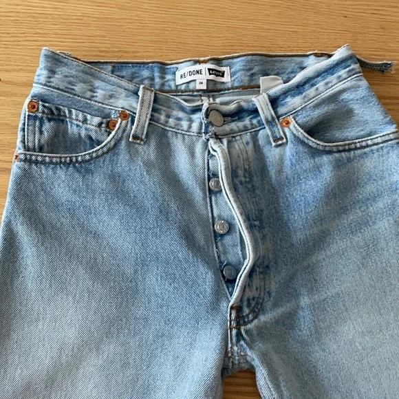 Re/Done vintage light wash jeans - Picture 5 of 11